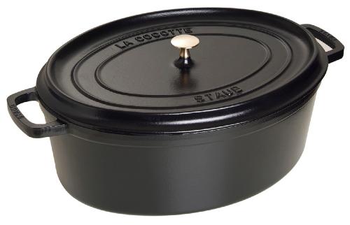 Cocotte ovale en fonte émaillée Staub Noir mat de 29 cm