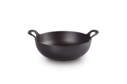 Plat Balti Le Creuset en fonte émaillée noir mat 24 cm