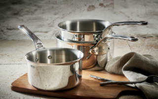 po�le et casserole anti-adh�sives